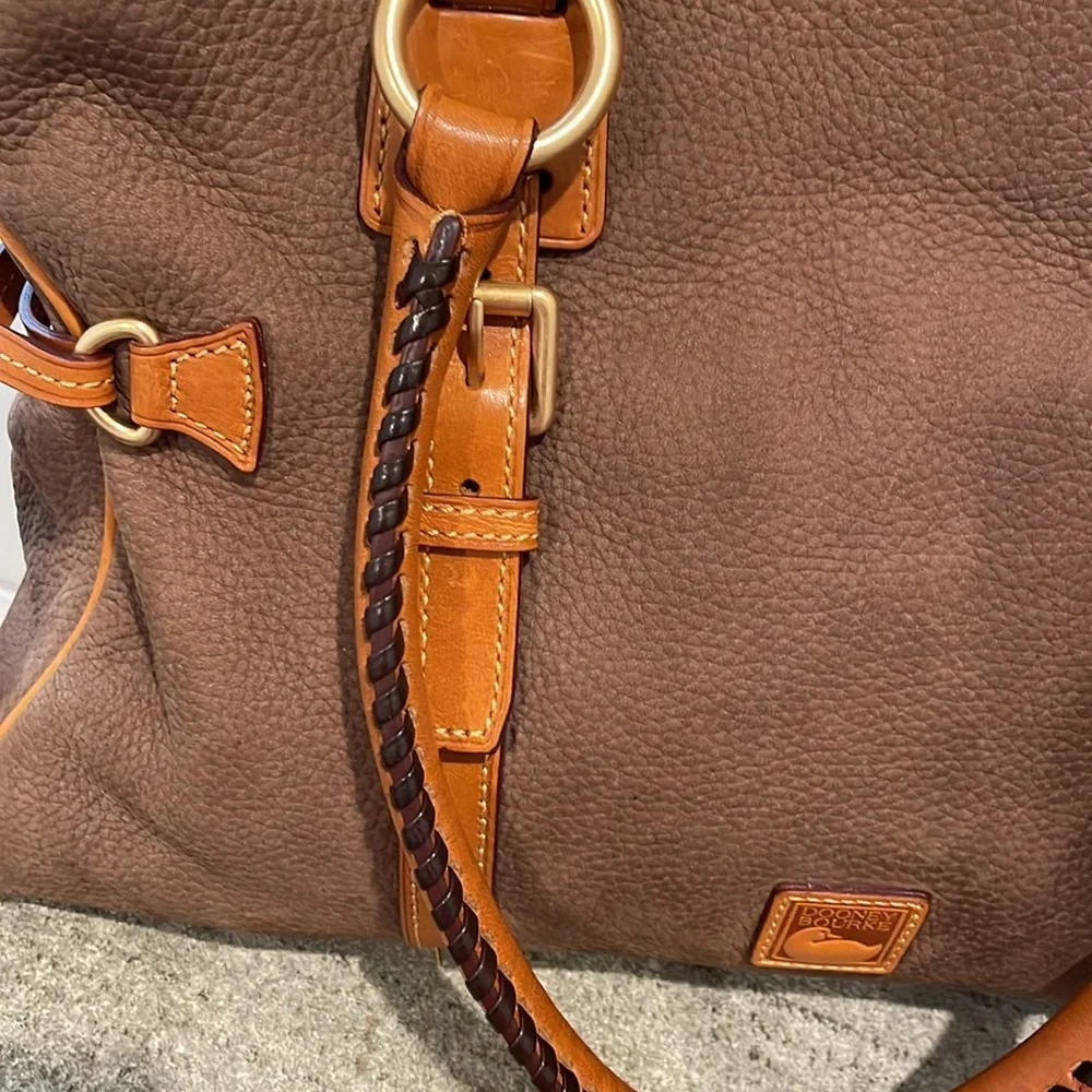 Dooney & Bourke Satchel Taupe Color Large Domed Structure Buckle Tassel Accents - Picture 3 of 15